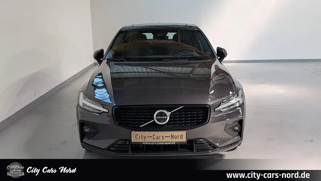 Volvo S60 AWD Ultimate Dark - foto 2