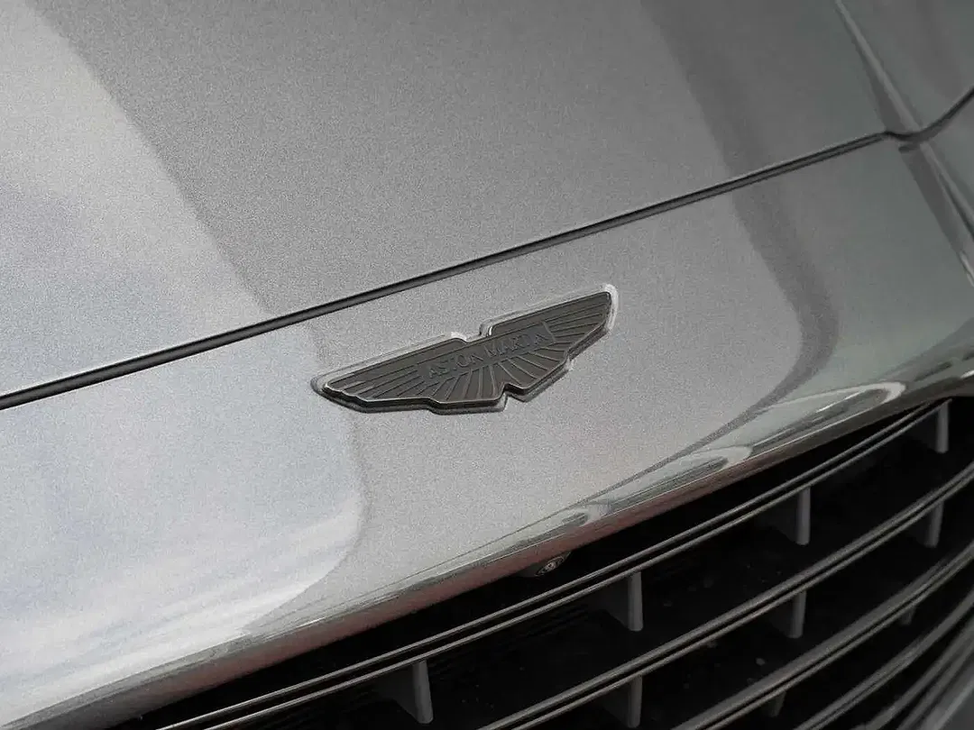 Aston Martin DBX 707 V8 4x4 - foto 15