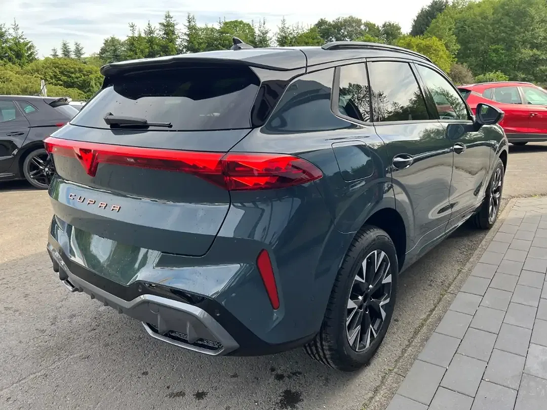 CUPRA Terramar 1.5 eTSI DSG - Thumbnail 4