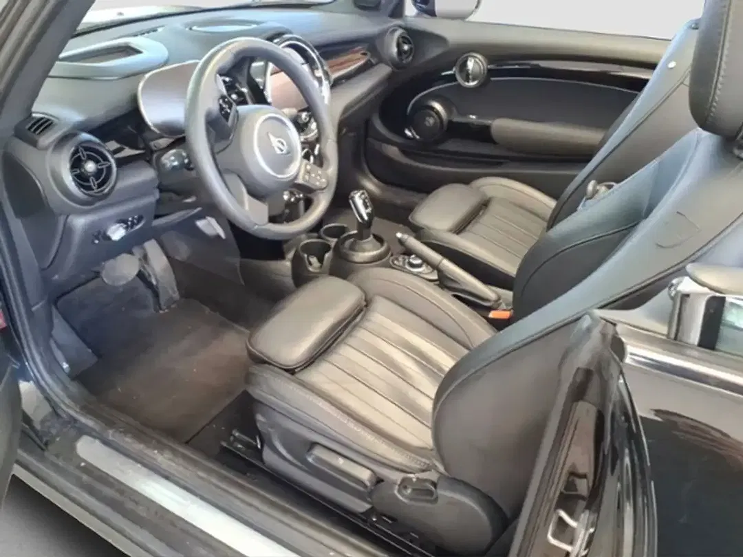 MINI Cooper Cabrio Classic Trim - Thumbnail 8