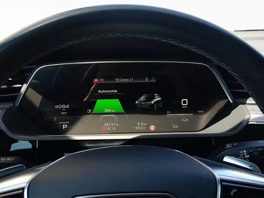 Audi Q8 e-tron 55 quattro advanced Premium - Thumbnail 11