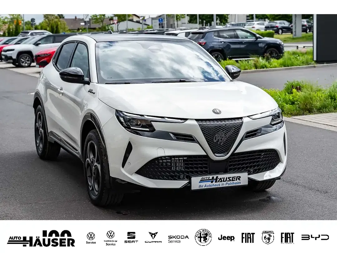 Alfa Romeo Junior 1.2 Ibrida VGT Sport Speciale - Thumbnail 5