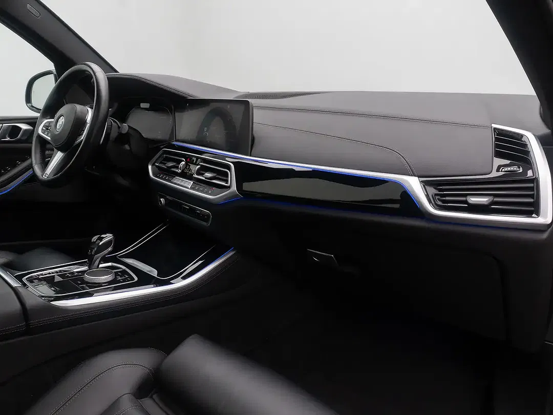 BMW X5 M - Thumbnail 23