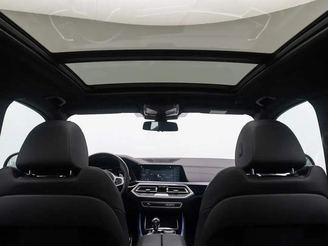BMW X5 M - Thumbnail 30