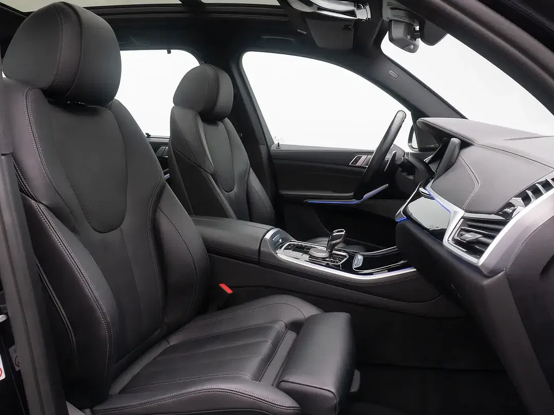 BMW X5 M - Thumbnail 37