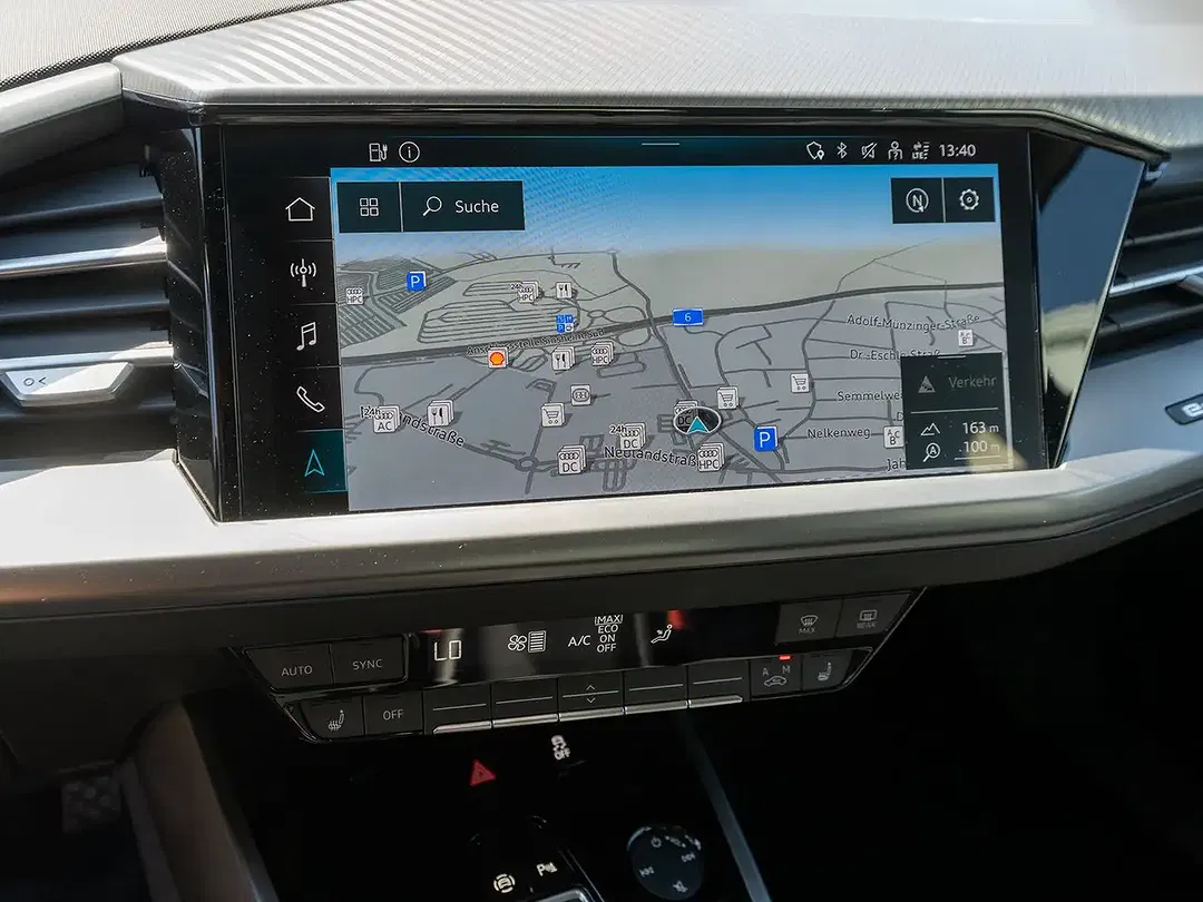 Audi Q4 e-tron 45 quattro - Thumbnail 11