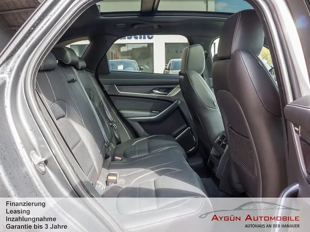 Jaguar F-Pace D200 4x4 R-Dynamic Black - Thumbnail 13