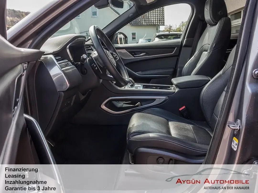 Jaguar F-Pace D200 4x4 R-Dynamic Black - Thumbnail 9