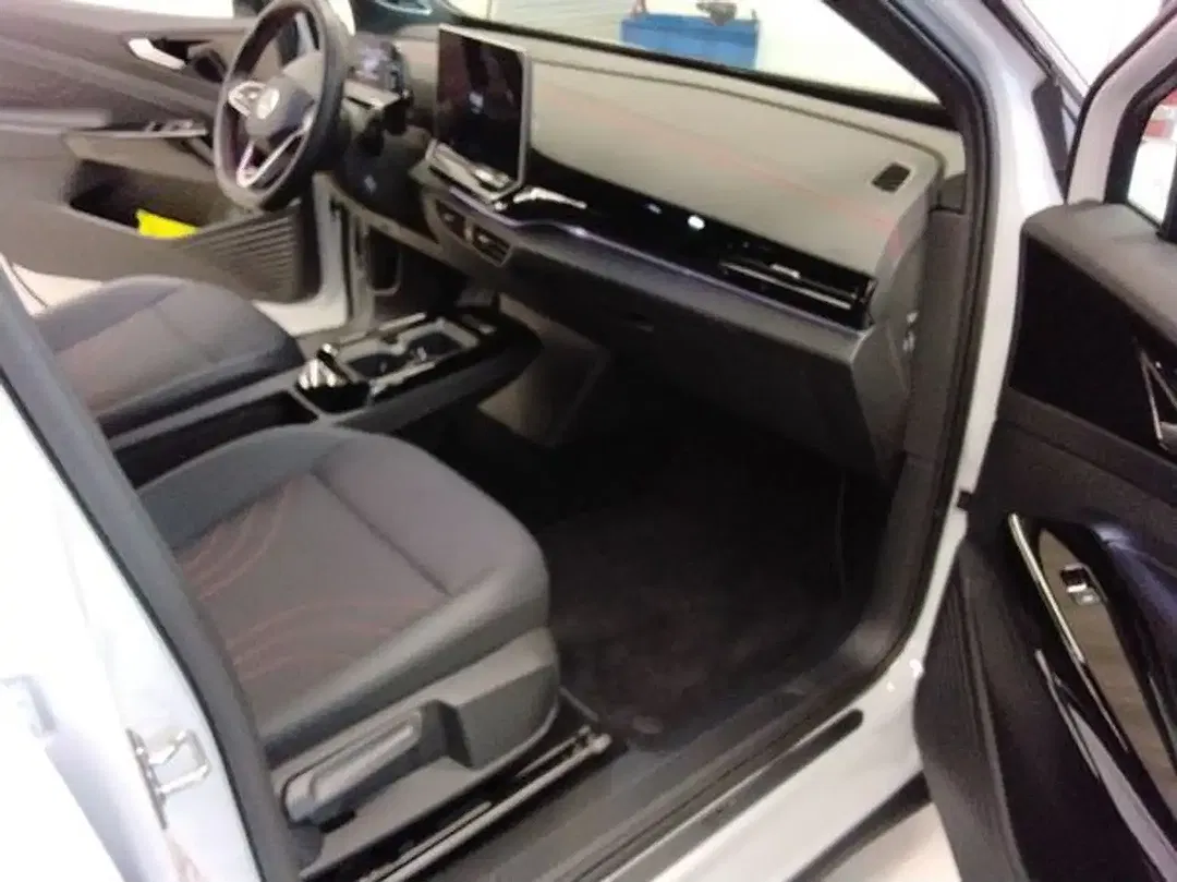 Volkswagen ID.4 - Thumbnail 7