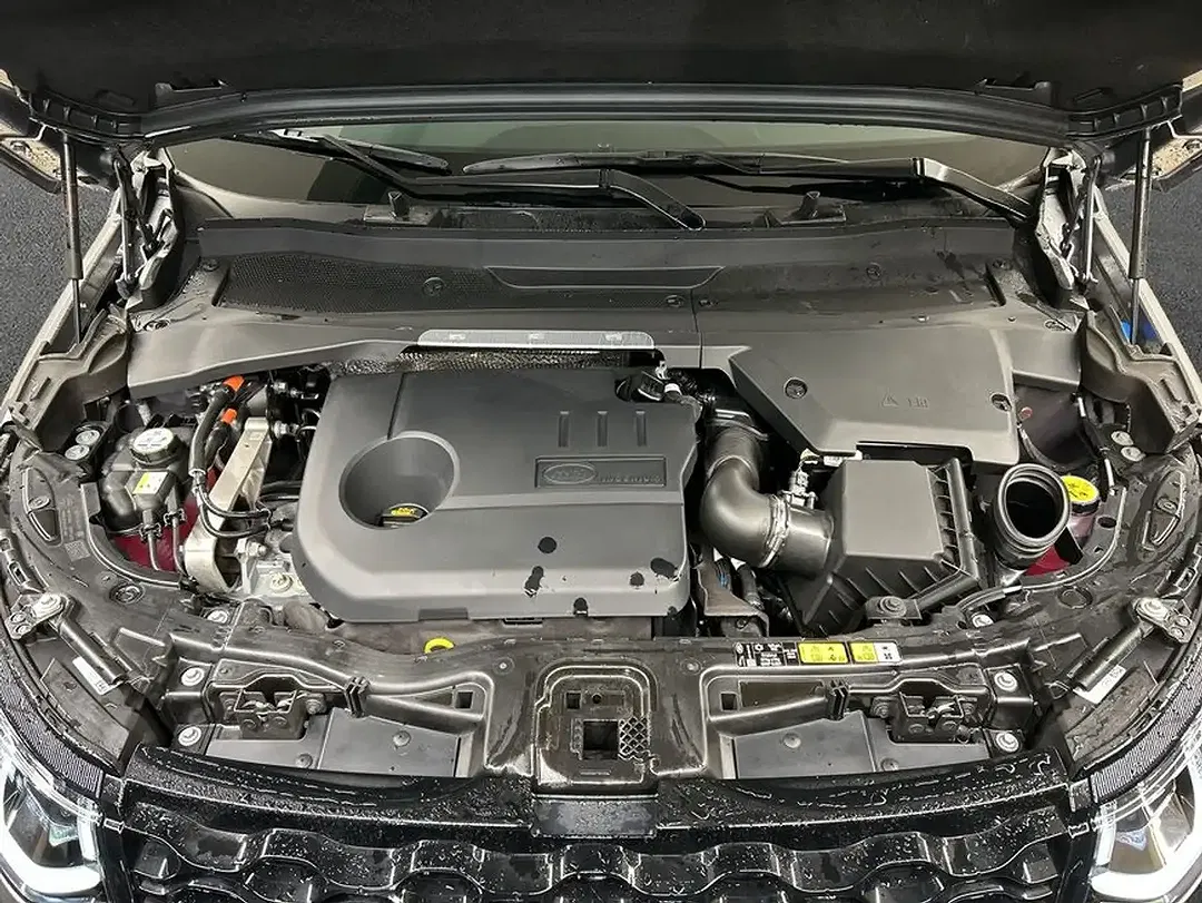 Land Rover Discovery Sport P270e Dynamic SE - Thumbnail 11