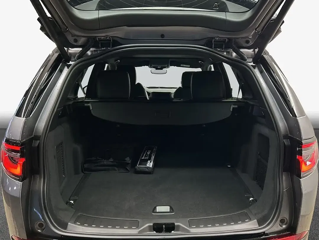 Land Rover Discovery Sport P270e Dynamic SE - Thumbnail 12