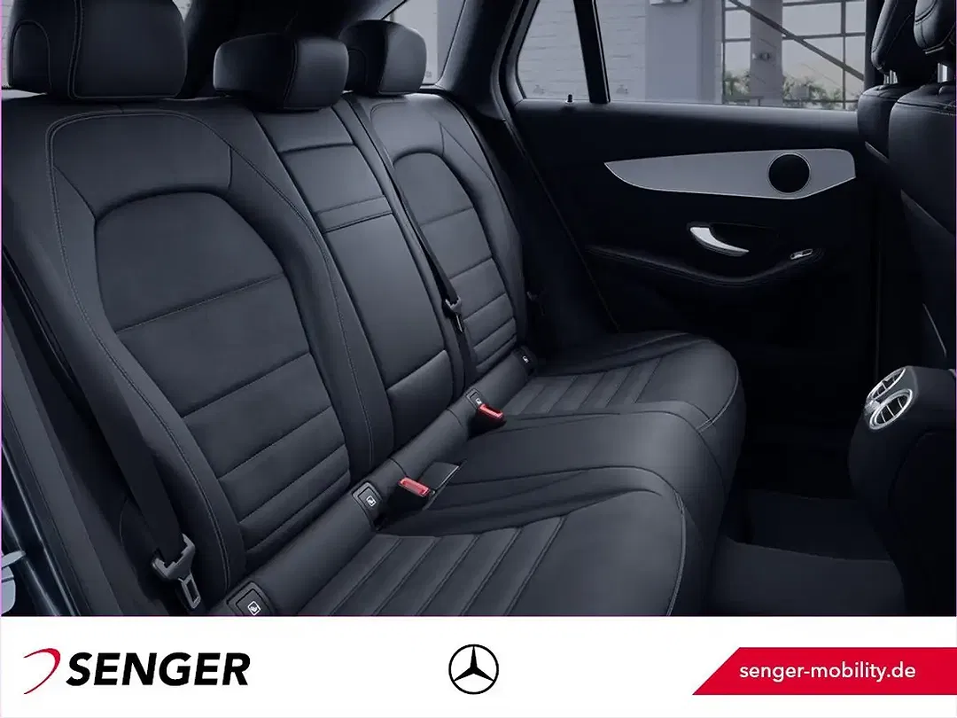 Mercedes-Benz GLC 300 4MATIC AMG Night - Thumbnail 8