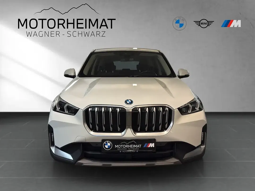 BMW iX1 xDrive Premium - foto 2
