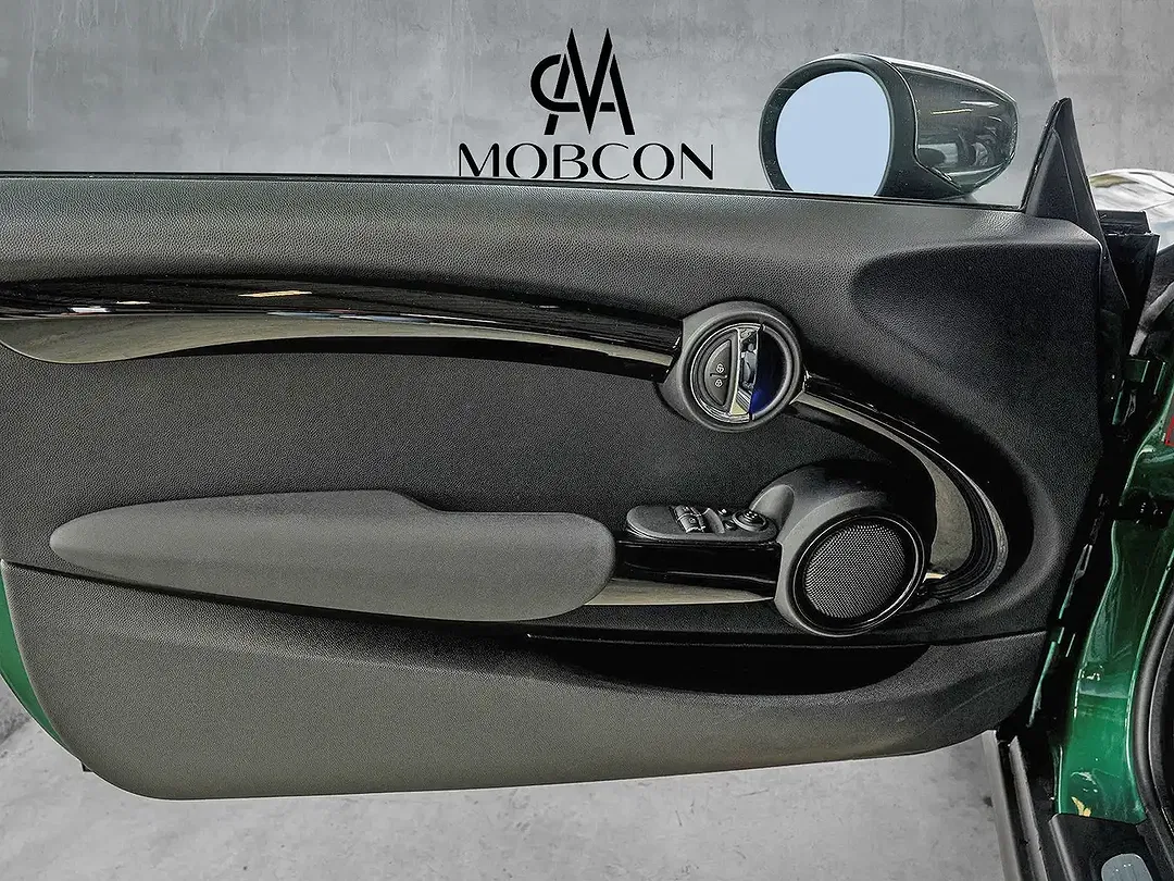 MINI Cooper SE - Thumbnail 12