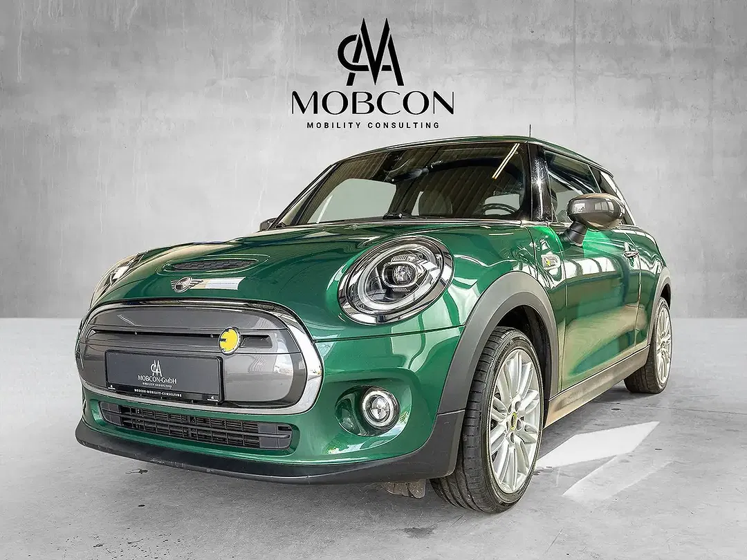 MINI Cooper SE - Thumbnail 3