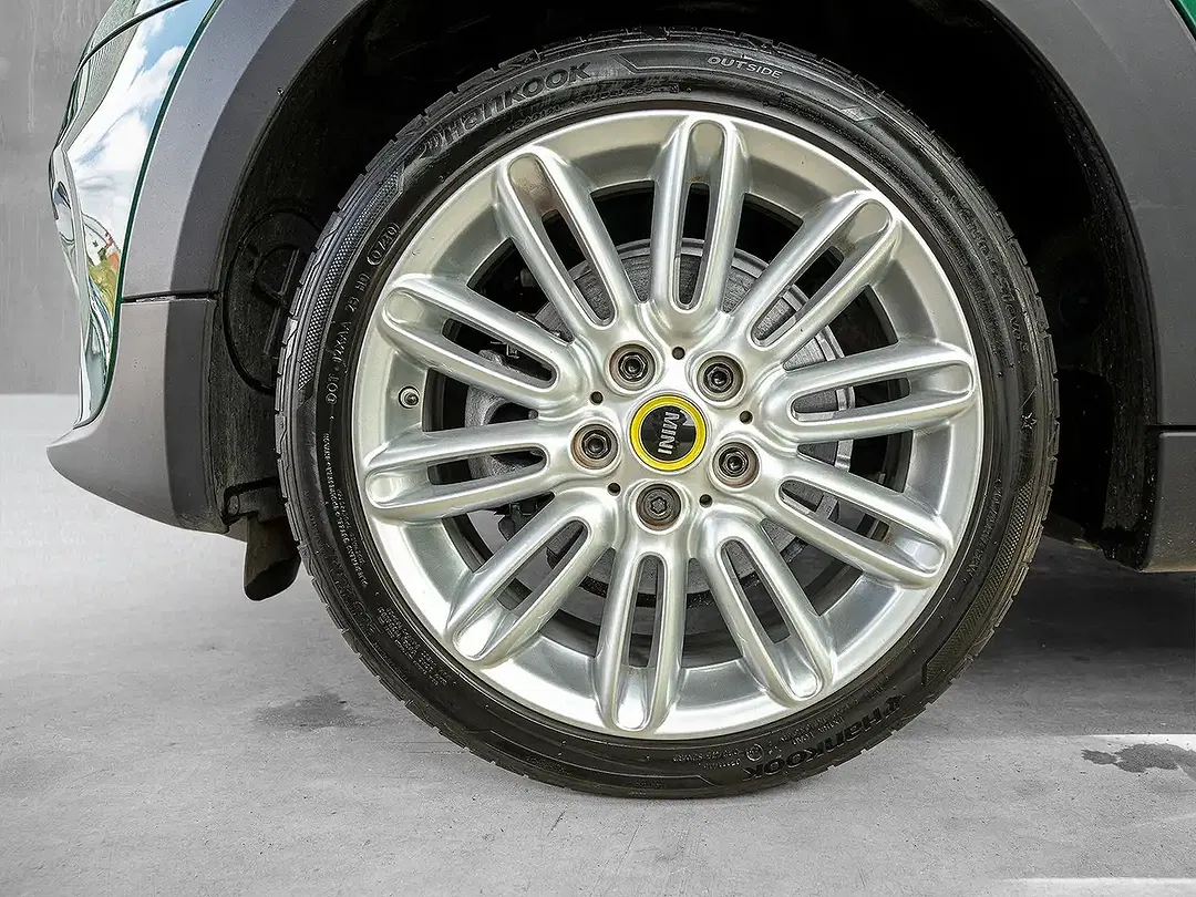 MINI Cooper SE - Thumbnail 7