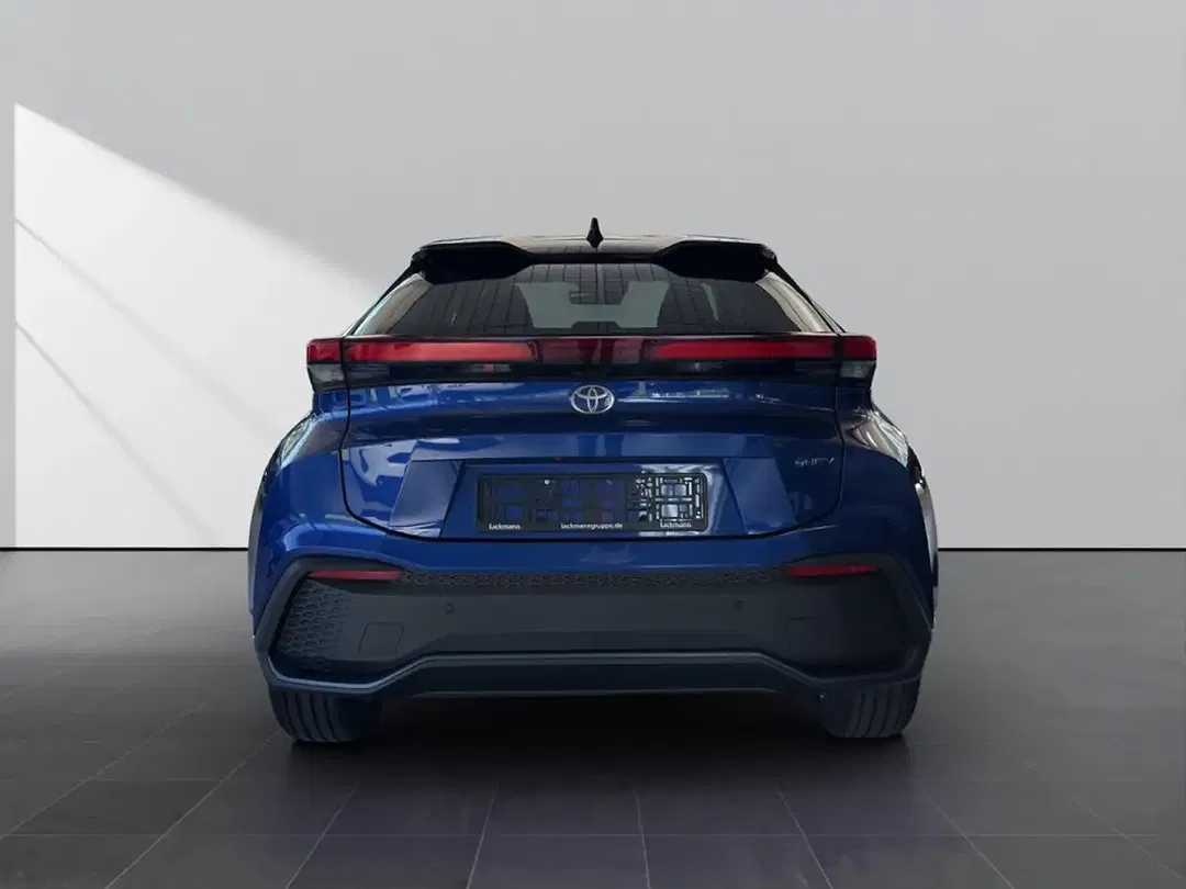 Toyota C-HR Hybrid Teamplayer - Thumbnail 5