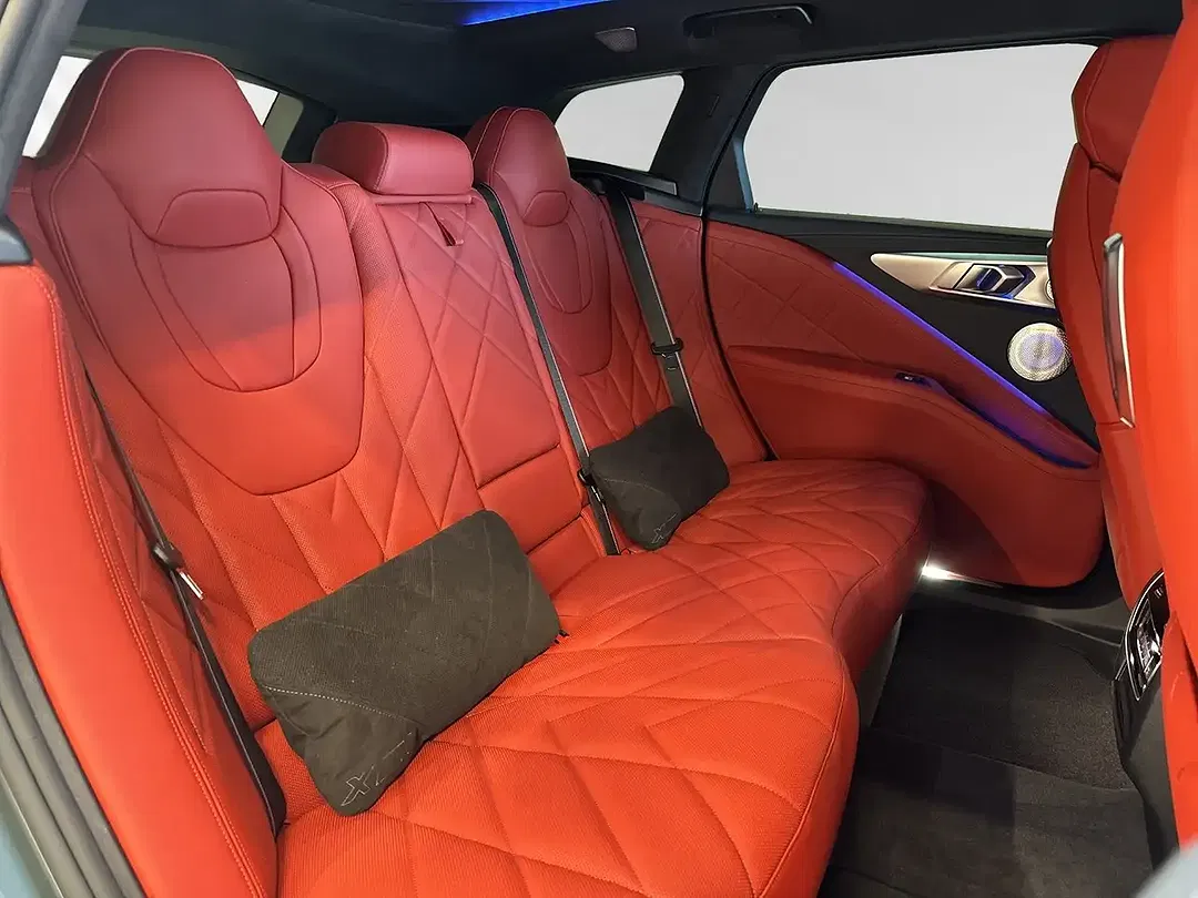 BMW XM - foto 8