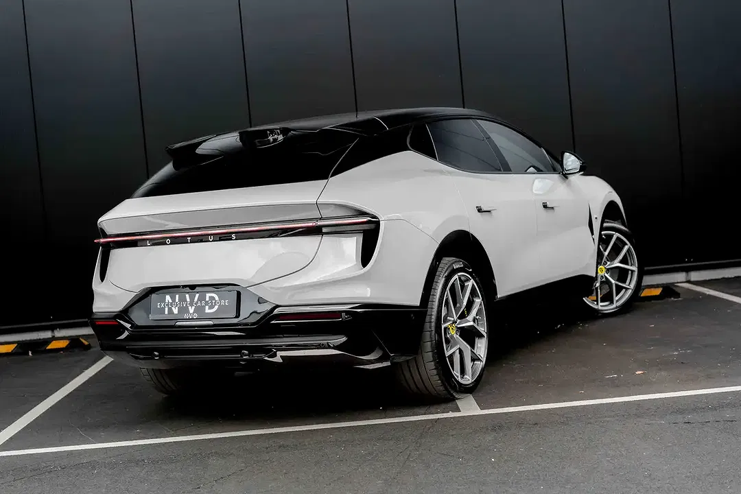 Lotus Eletre EDS - foto 2