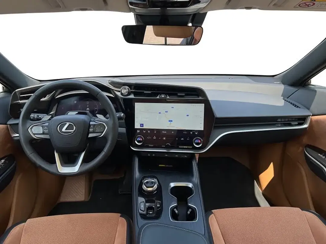 Lexus RZ 4x4 - Thumbnail 9