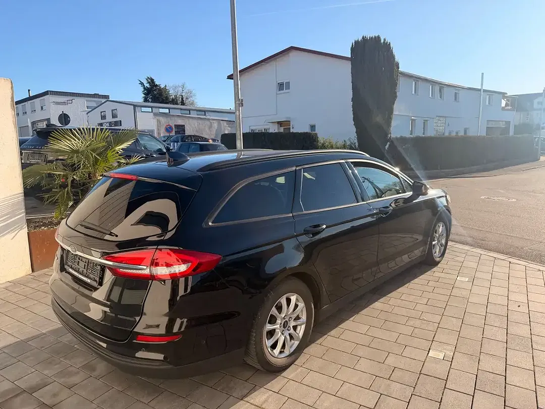 Ford Mondeo 2.0 TDCi EcoBlue AUT Trend - foto 2