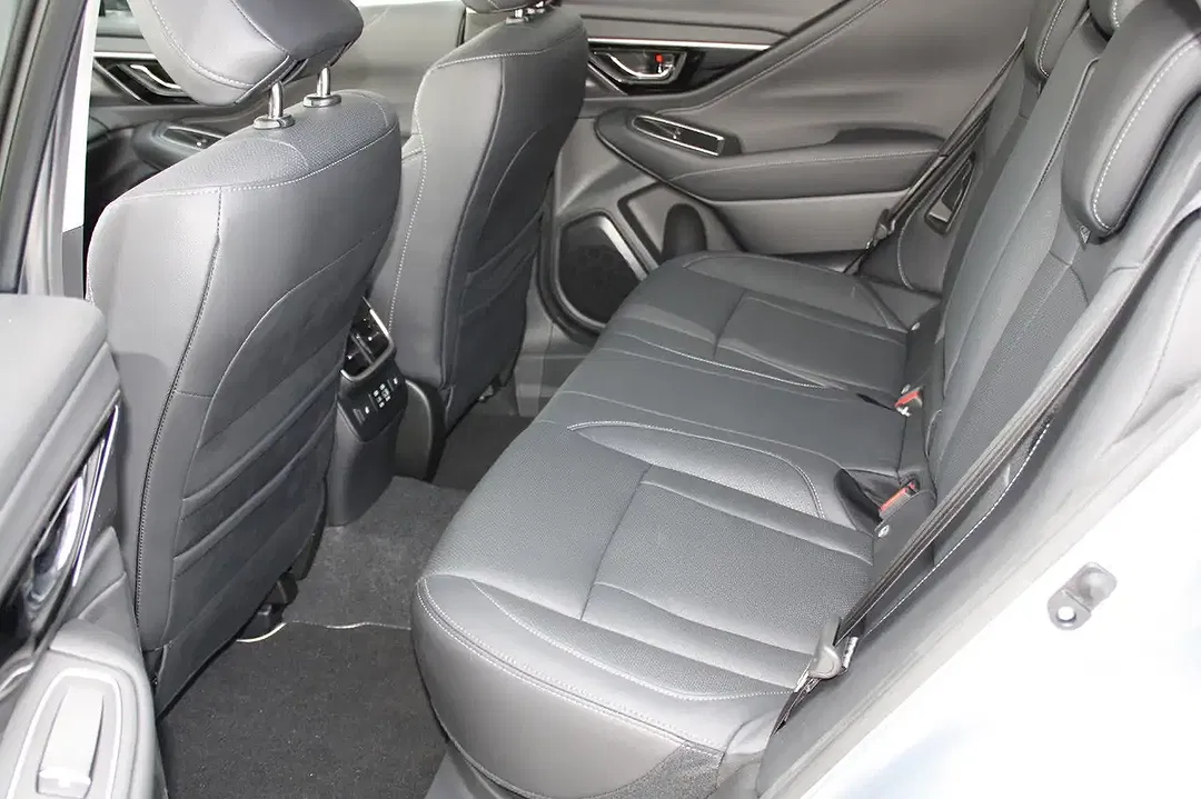 Subaru OUTBACK 2.5 AWD Platinum - Thumbnail 14