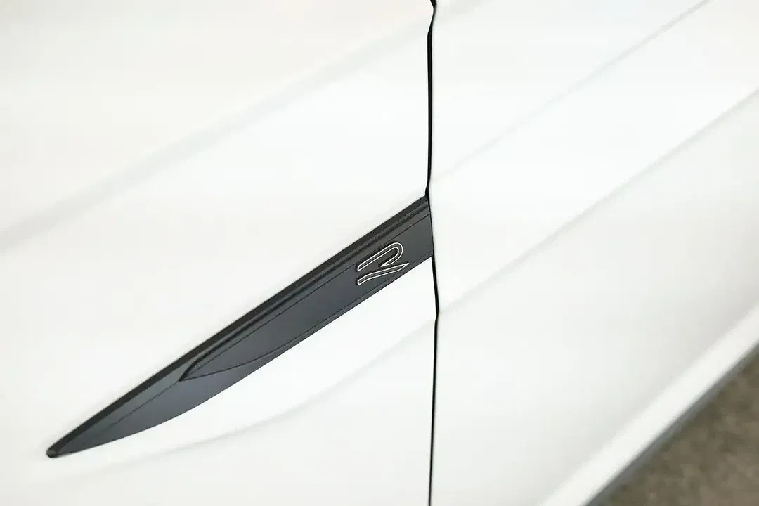 Volkswagen Polo 1.0 TSI DSG R-Line Black - Thumbnail 10