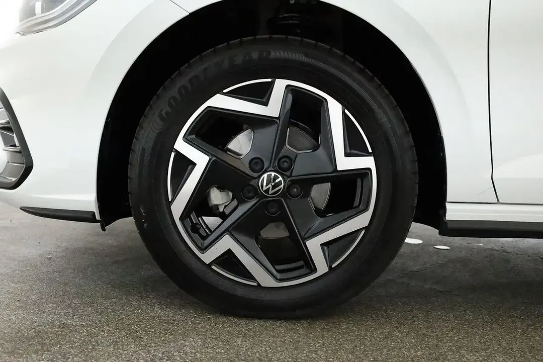Volkswagen Polo 1.0 TSI DSG R-Line Black - Thumbnail 7