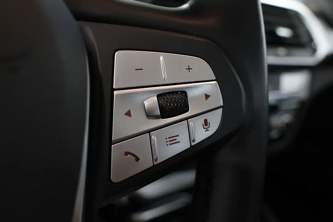 BMW X3 xDrive Luxury Line - Thumbnail 15
