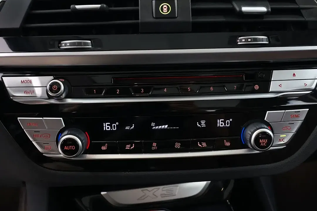 BMW X3 xDrive Luxury Line - Thumbnail 20