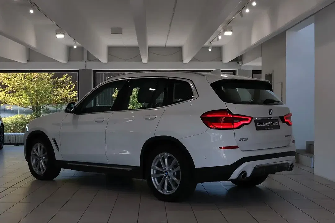 BMW X3 xDrive Luxury Line - Thumbnail 7