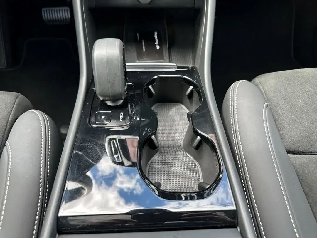 Volvo C40 eAWD Recharge Plus - Thumbnail 11