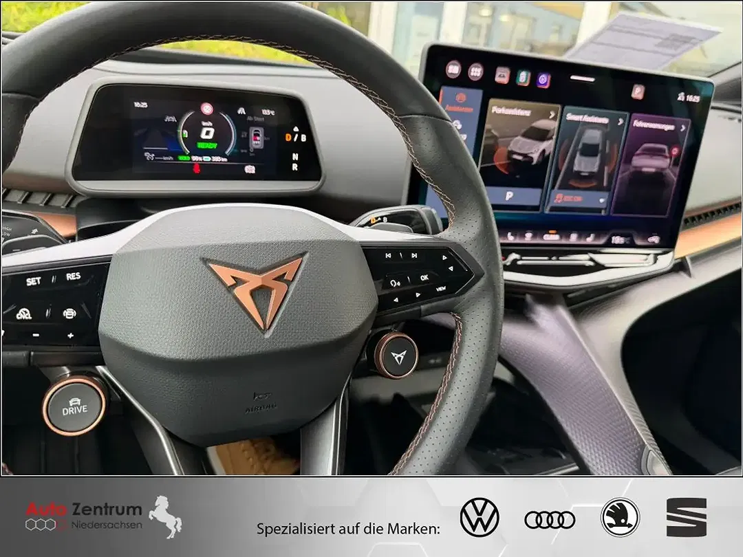 CUPRA Tavascan - Thumbnail 12