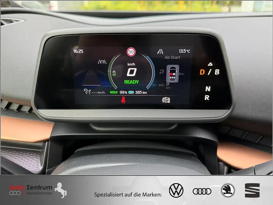 CUPRA Tavascan - Thumbnail 14