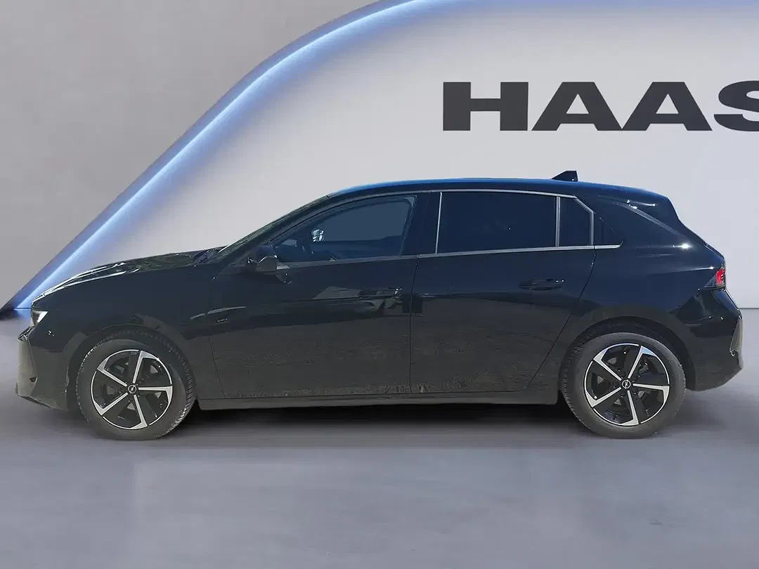 Opel Astra 1.2 Turbo - Thumbnail 2