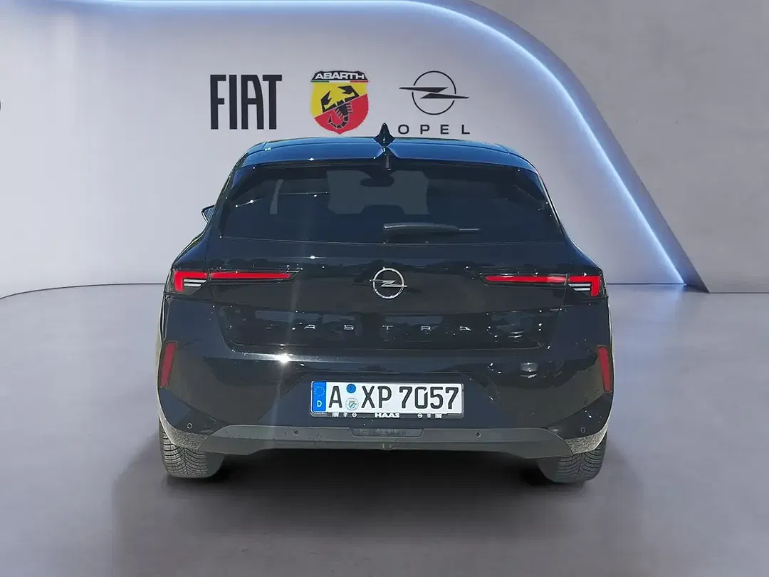 Opel Astra 1.2 Turbo - Thumbnail 4