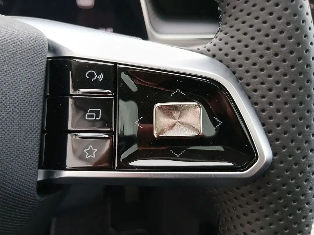 MG MGS6 EV AWD Luxury - Thumbnail 12