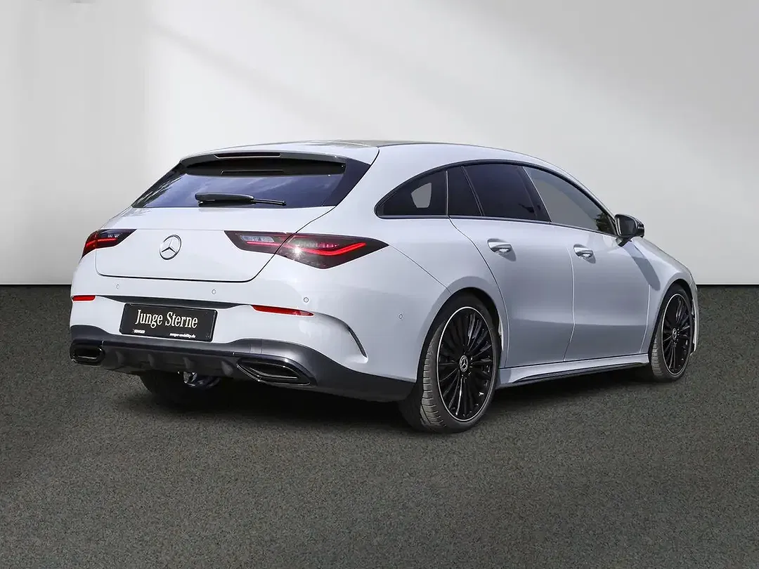 Mercedes-Benz CLA 200 AMG Edition Night - Thumbnail 2