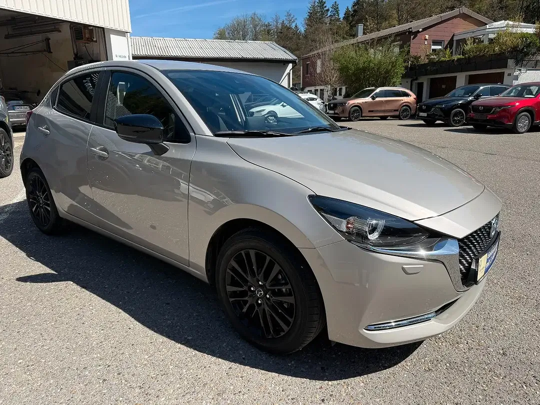 Mazda 2 Homura - Thumbnail 4