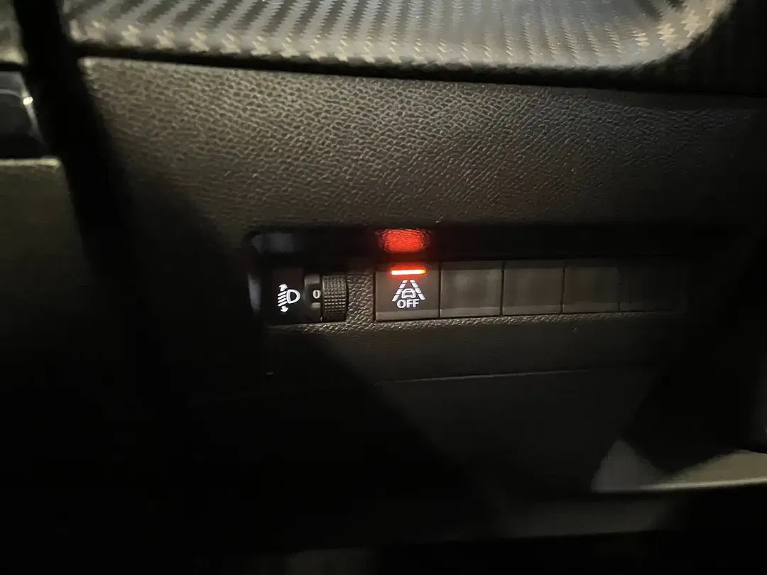 Peugeot 2008 Active - Thumbnail 10