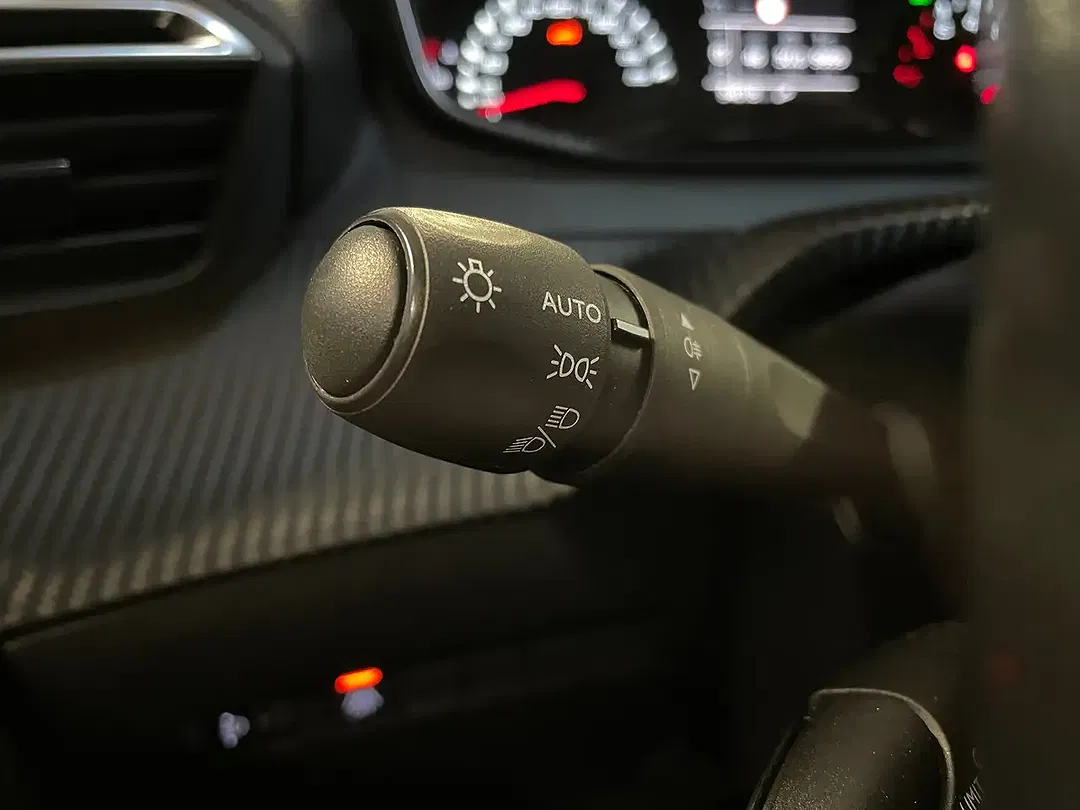 Peugeot 2008 Active - Thumbnail 14