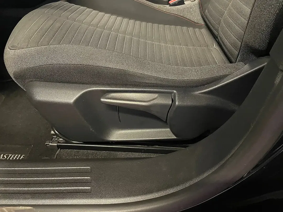 Peugeot 2008 Active - Thumbnail 9