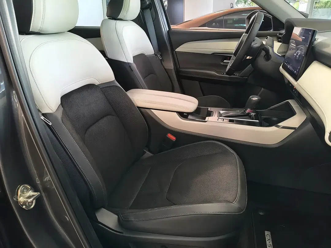 Mazda CX-5 2.5 e-SKYACTIV Exclusive-Line - foto 15