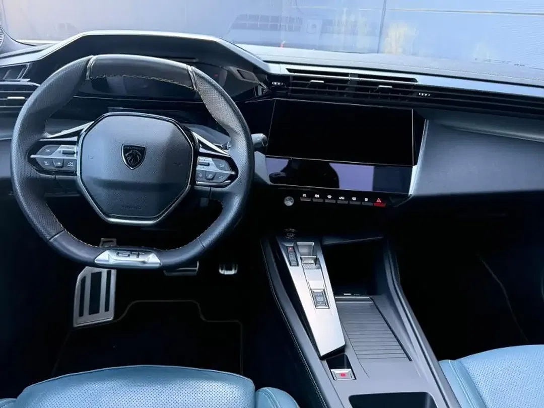 Peugeot 408 EAT8 GT - Thumbnail 5