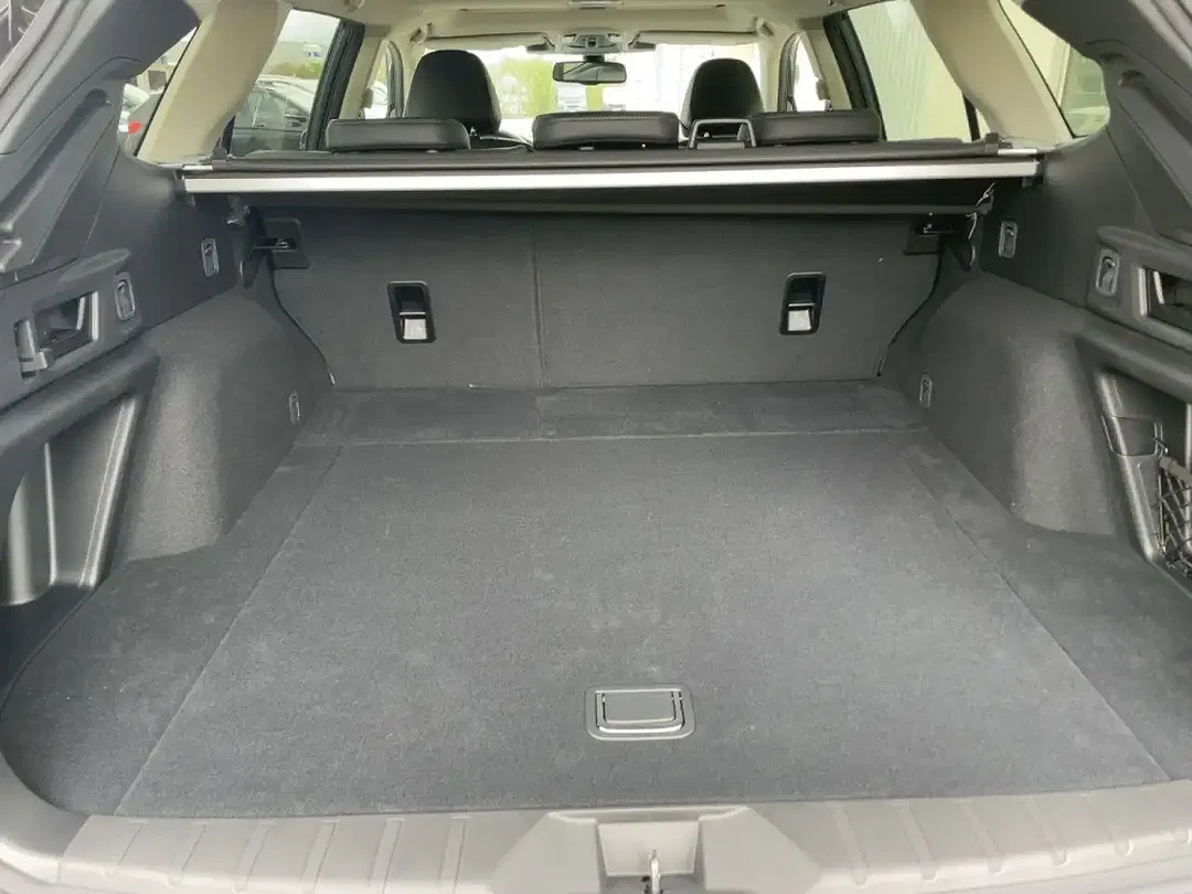Subaru OUTBACK Platinum - Thumbnail 12