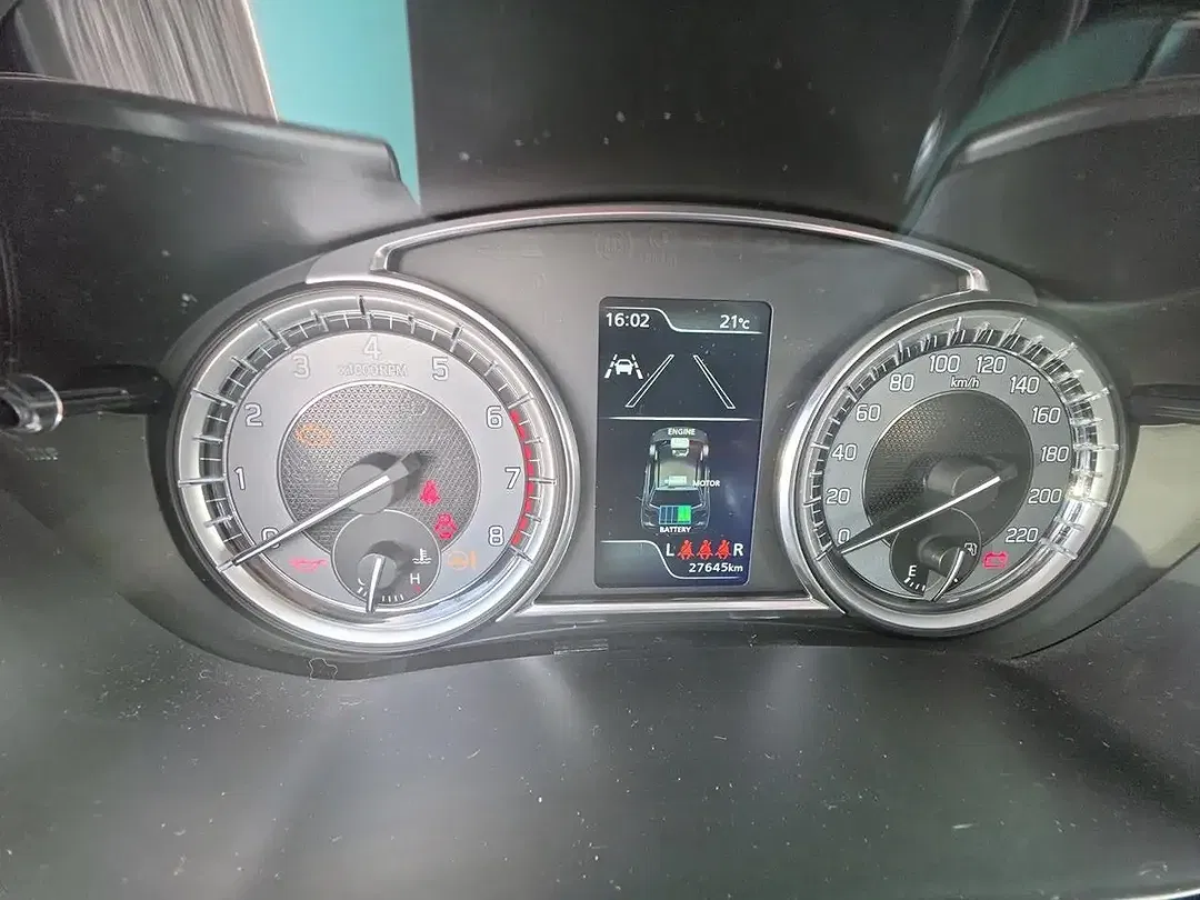 Suzuki Vitara MHEV 1.4 Turbo BOOSTERJET - Thumbnail 14