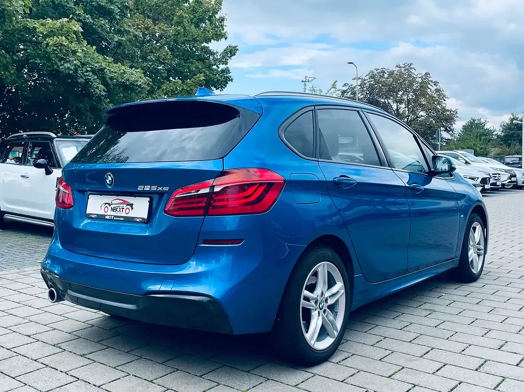 BMW 225 Active Tourer M Sport - Thumbnail 3