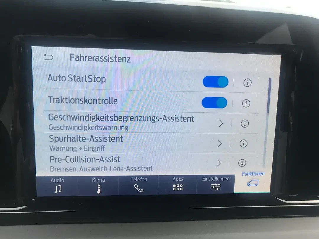 Ford Tourneo Courier Titanium - Thumbnail 17