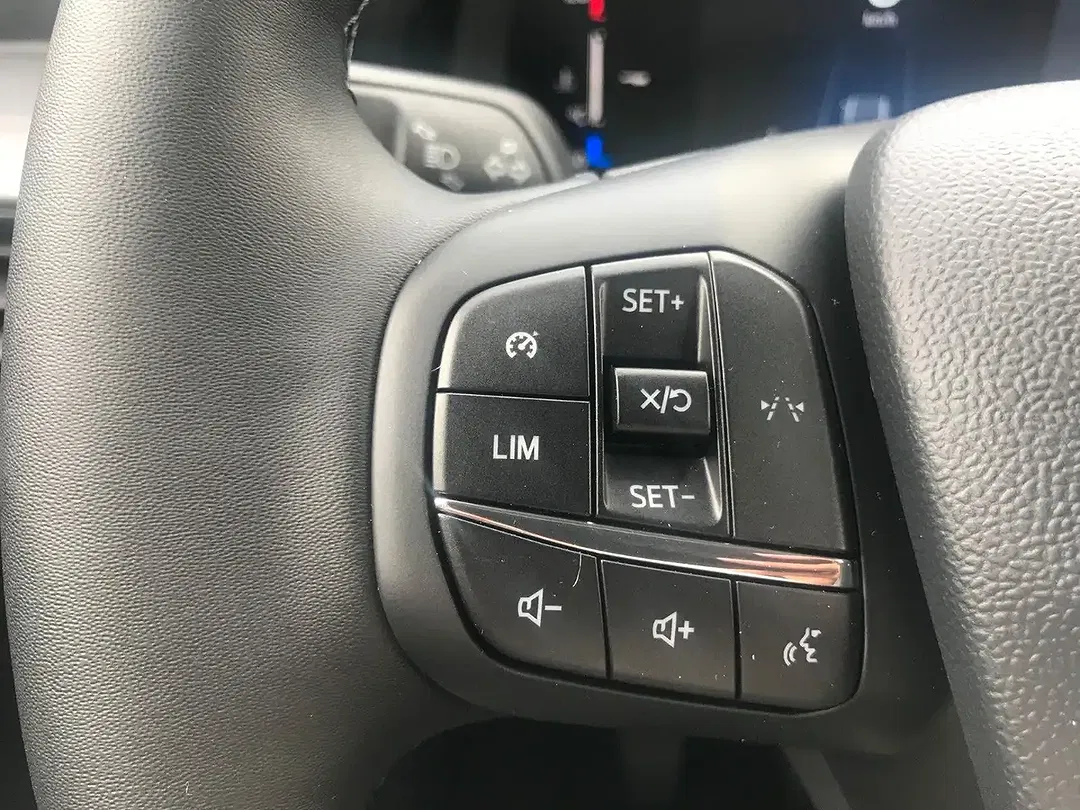 Ford Tourneo Courier Titanium - Thumbnail 22