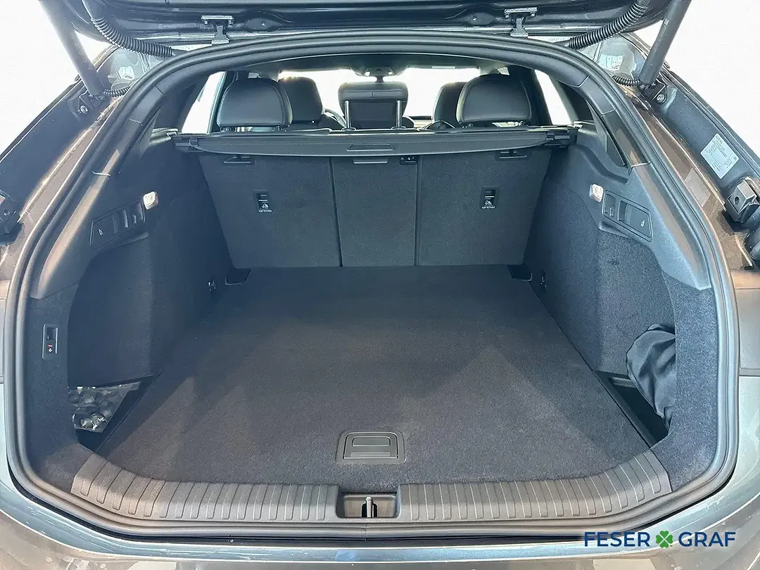 Audi A6 e-tron Avant plus S line - Thumbnail 13